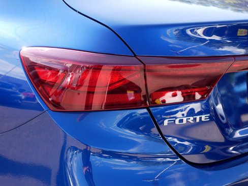 Certified 2023 Kia Forte LXS w/ LXS Technology Package image 17