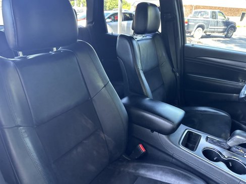 Used 2018 Jeep Grand Cherokee Altitude image 29
