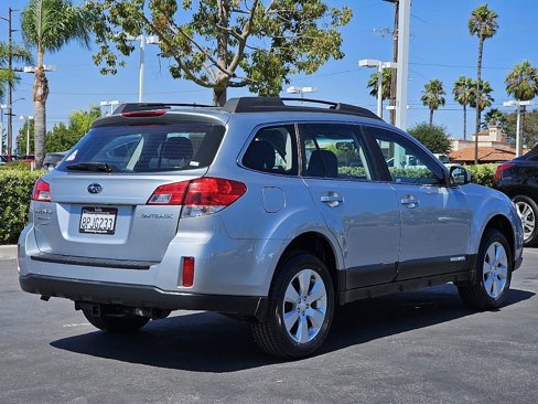 Used 2012 Subaru Outback 2.5i image 15