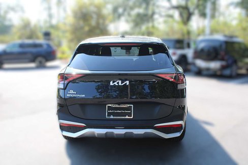 Certified 2024 Kia Sportage LX image 8