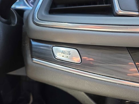 Used 2019 Buick Enclave Essence image 17