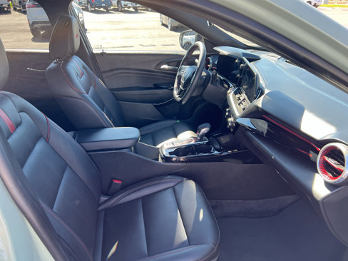 Used 2024 Chevrolet Trax RS w/ Driver Confidence Package image 25