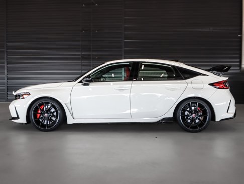 Used 2025 Honda Civic Type R image 13