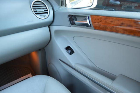 Used 2006 Mercedes-Benz ML 350 4MATIC image 55