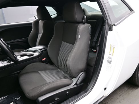 Used 2022 Dodge Challenger GT image 12
