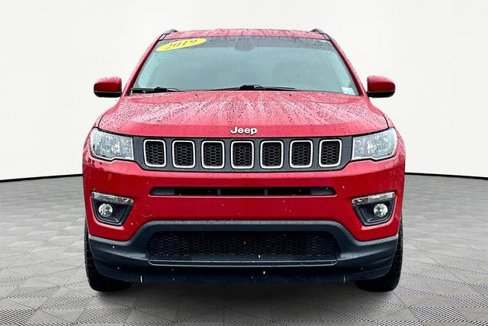 Used 2019 Jeep Compass Latitude w/ Popular Equipment Group image 3