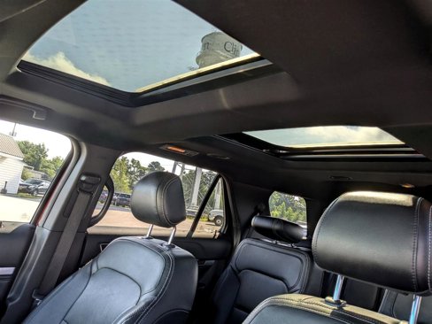 Used 2016 Ford Explorer Limited image 27