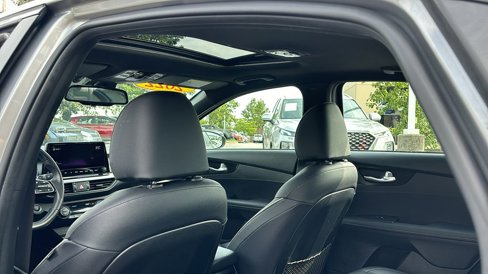 Used 2022 Kia Forte GT-Line w/ GT-Line Premium Package image 33