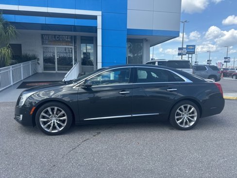 Used 2016 Cadillac XTS Luxury image 4