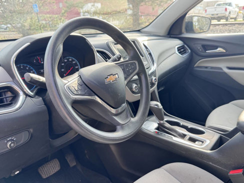 Used 2019 Chevrolet Equinox LS w/ LPO, Floor Liner Package image 9