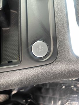 Used 2016 Volkswagen Tiguan SEL image 26