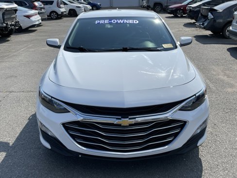 Used 2023 Chevrolet Malibu LT image 2