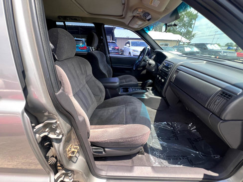 Used 2001 Jeep Grand Cherokee Laredo image 50