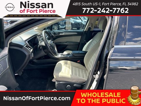 Used 2017 Ford Fusion S image 9