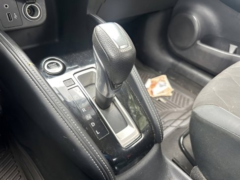 Used 2020 Nissan Kicks SV image 23