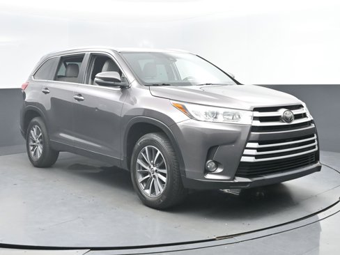 Used 2019 Toyota Highlander XLE image 8