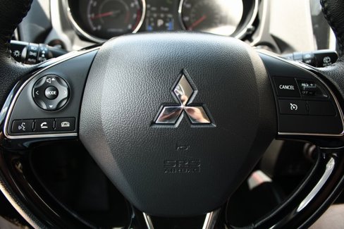 Used 2023 Mitsubishi Outlander Sport ES image 15