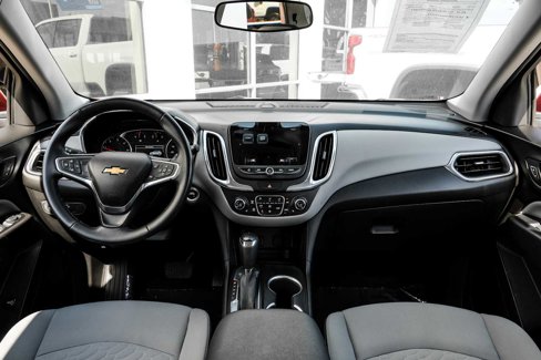 Used 2018 Chevrolet Equinox LT w/ Sun & Infotainment Package image 15