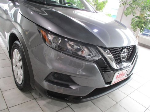 Used 2020 Nissan Rogue Sport S image 7
