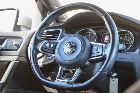 Used 2015 Volkswagen GTI SE image 17