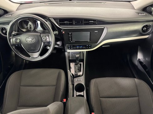 Used 2017 Toyota Corolla iM image 13