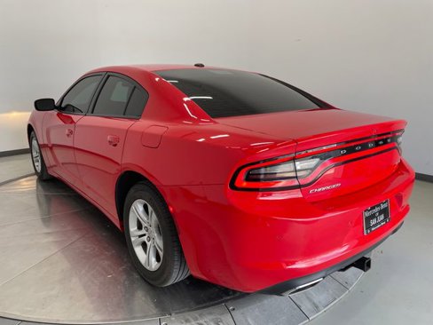 Used 2018 Dodge Charger SXT image 7