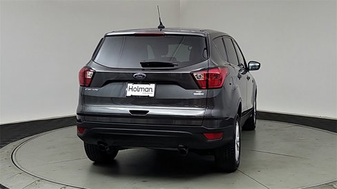 Used 2019 Ford Escape SE image 6