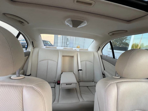 Used 2003 Mercedes-Benz E 320 Sedan image 22