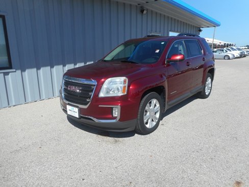 Used 2017 GMC Terrain SLE w/ Convenience Package image 2