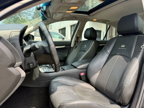 Used 2013 INFINITI G37 x Sedan w/ Premium Pkg image 19