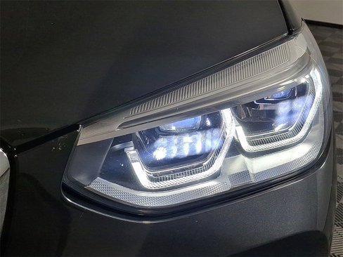 Used 2021 BMW X3 xDrive30i w/ Convenience Package image 13