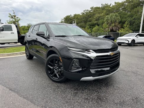 Used 2021 Chevrolet Blazer LT image 2