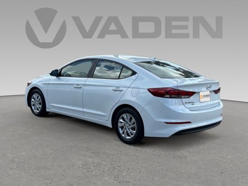 Used 2017 Hyundai Elantra SE image 20