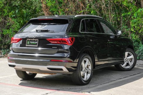 Used 2020 Audi Q3 2.0T Premium image 11