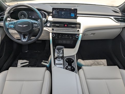 Certified 2025 Genesis G70 2.5T image 11