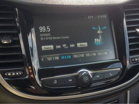 Used 2017 Chevrolet Trax LS image 18