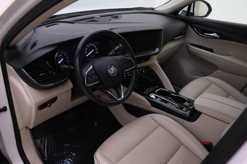 Used 2023 Buick Envision Essence image 3