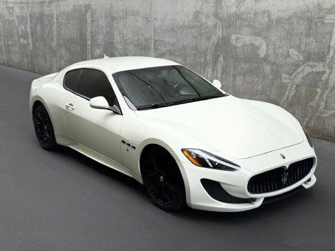 Used 2014 Maserati GranTurismo Sport image 14