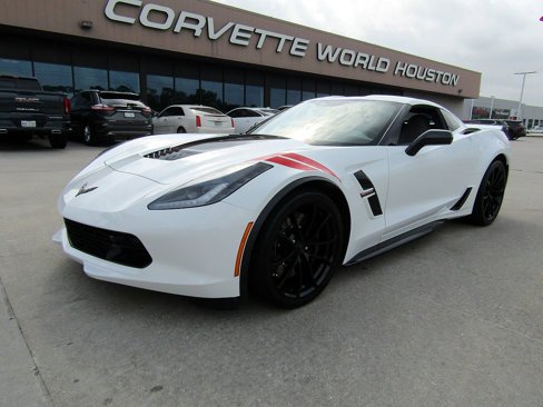 Used 2019 Chevrolet Corvette Grand Sport image 1