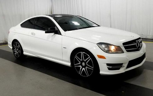 Used 2015 Mercedes-Benz C 250 Coupe image 3