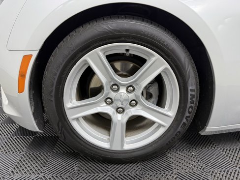 Used 2018 Chevrolet Camaro LT image 23