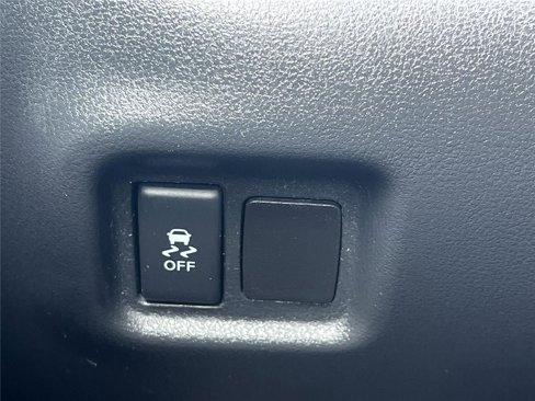 Used 2018 Nissan Versa S image 16