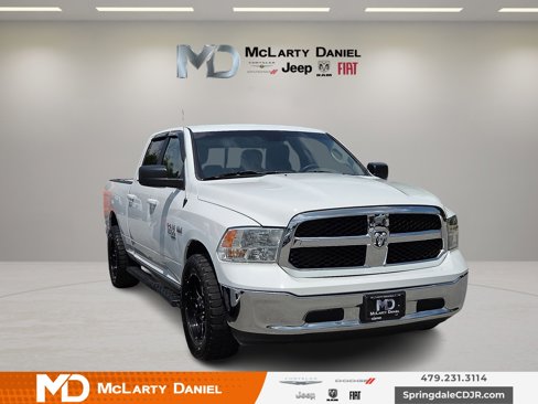 Used 2019 RAM 1500 Classic SLT image 1