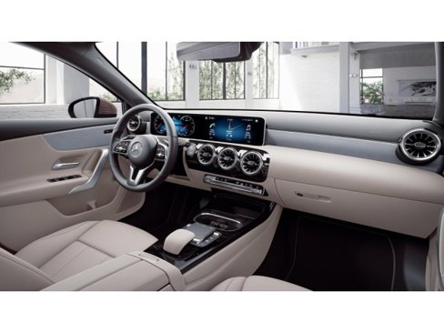 Certified 2022 Mercedes-Benz A 220 4MATIC image 6