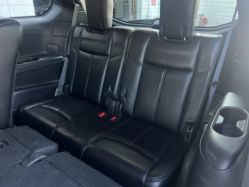 Used 2017 Nissan Pathfinder SL image 14