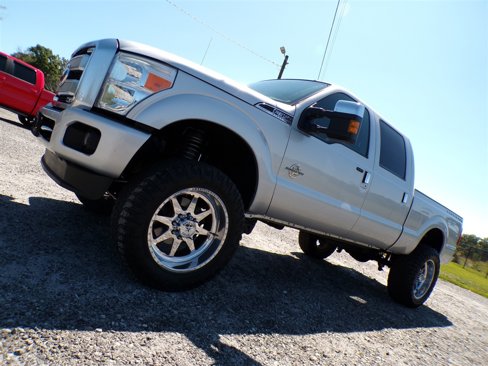 Used 2013 Ford F350 Platinum w/ FX4 Off Road Pkg image 36