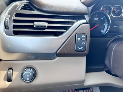 Used 2019 Chevrolet Tahoe Premier image 19