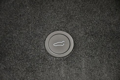 Used 2022 Tesla Model S image 52