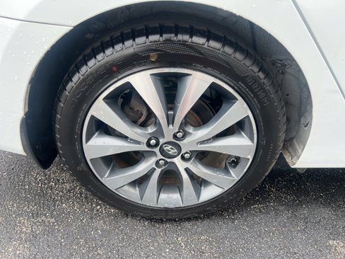 Used 2017 Hyundai Accent Value Edition image 12