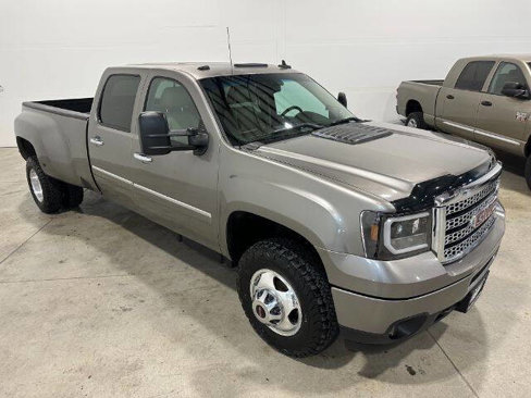 Used 2012 GMC Sierra 3500 Denali image 6